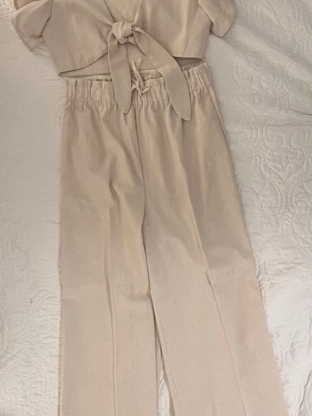 CBR Beige Tie-Front Flutter Sleeve Crop Top and Wide Leg Pants - Picture 2 of 2